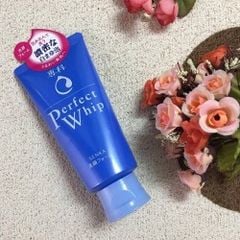 Sữa rửa mặt Shiseido Senka Perfect Whip 120g