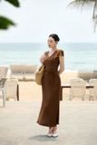Đầm ôm lụa cổ V dáng midi