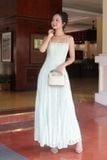 Đầm xòe ren xanh hai dây dáng midi