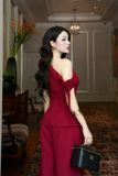 Set áo kiểu cotton đỏ lệch vai phối quần dài