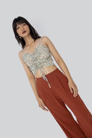 Áo croptop 2 dây ôm lụa in hoa trắng nền xanh mint nhún kiểu