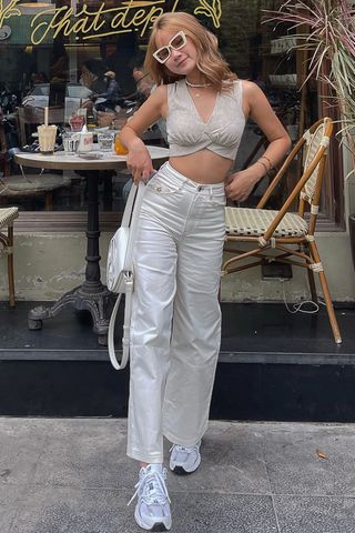 Áo croptop ôm bố dệt nâu cut-out