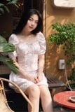 Chân váy mini xòe lụa in hoa