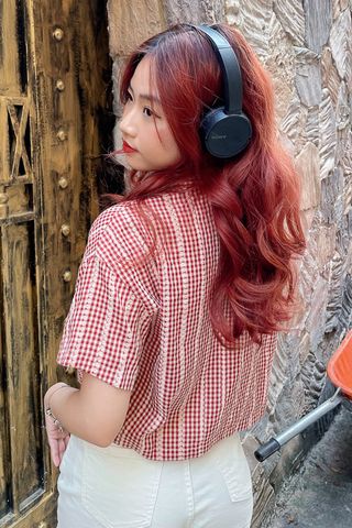 Áo sơ mi croptop suông cotton dệt ren caro đỏ tay ngắn