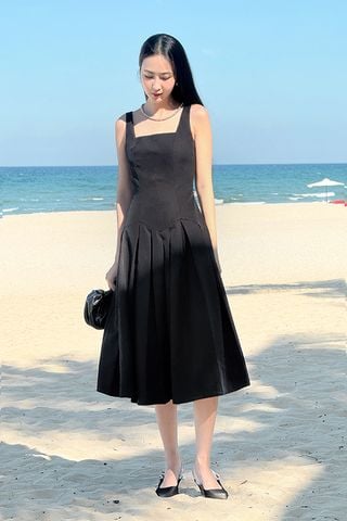 Đầm ôm xoè cotton lạnh phối xếp li