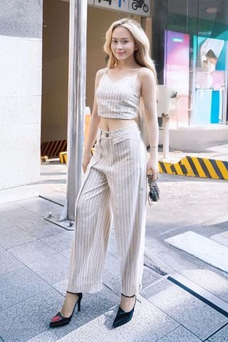 Bộ croptop quần dài ôm