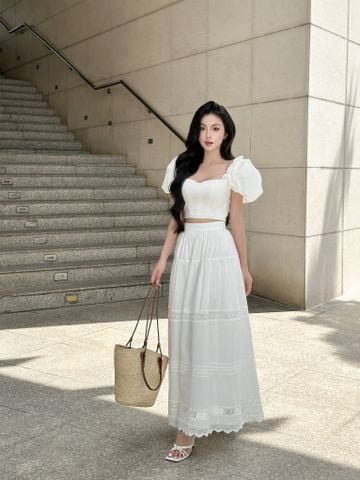Set áo kiểu chân váy xòe phối ren dáng maxi trắng