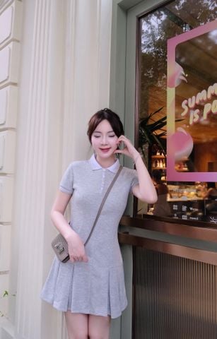 Đầm xòe thun cổ polo dáng mini