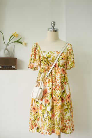 Đầm babydoll lụa in họa tiết nhiều màu phối nơ lưng tay cánh tiên