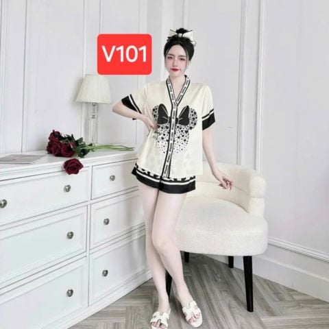 Bộ pyjama ngắn suông lụa kem phối đen