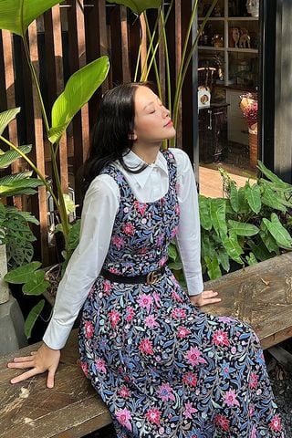 Đầm xếp ly dài không tay