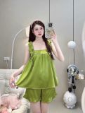 Bộ pyjama hai dây phối bèo ngắn lụa