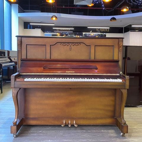 Piano cơ Diapason 132