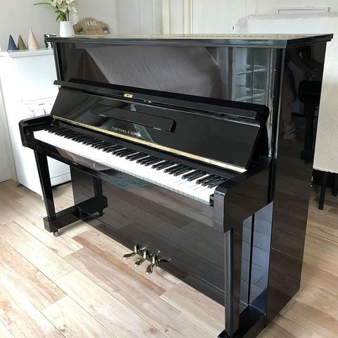 Piano cơ Fukuyama & Sons Rogers