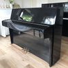 Piano cơ Kawai CE7