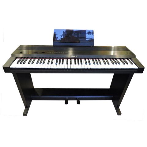 Đàn piano điện Roland KR-33