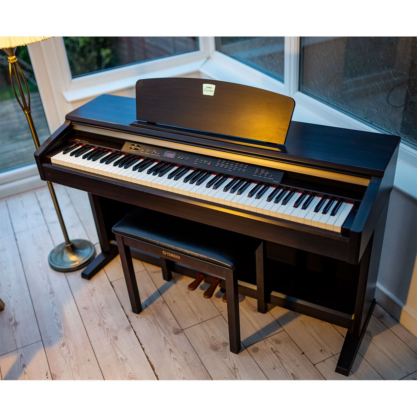  n Piano i n Yamaha CLP 120 Nh p Kh u Nguy n B n Japan Gi T t 