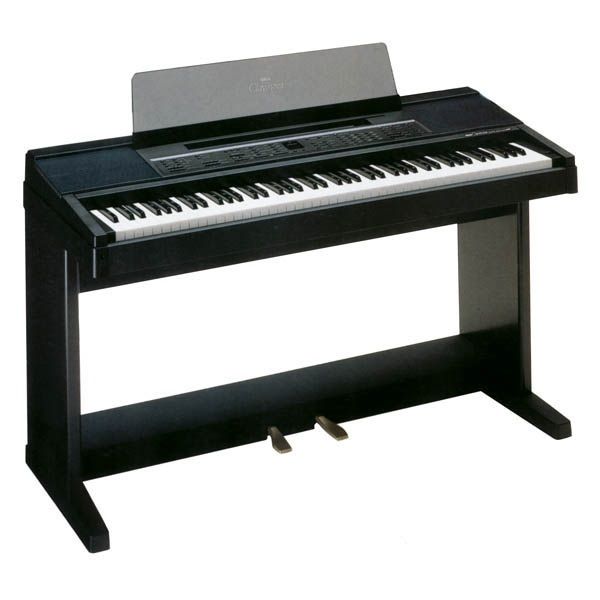Yamaha CVP 8