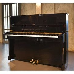 Yamaha U1M