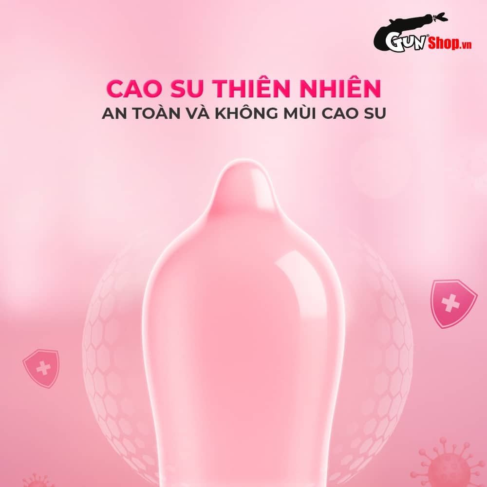 Bao cao su Okamoto 0.03 Hyaluronic Acid - Siêu mỏng, bôi trơn dưỡng ẩm - Hộp 3 cái