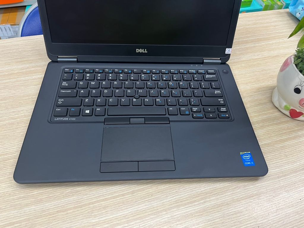 Laptop cũ Dell 7450 ( I5 5600 , Ram 8Gb,Ssd 256Gb,Lcd 14.0 FHD )