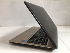 Asus E402N (Celeron N3350, Ram 2gb,Ssd 120gb ) . Ko nâng cấp ram dc