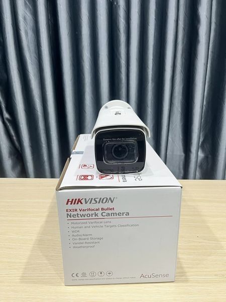 Camera IP 4MP HIKVISION DS - 2CD2643G2 -IZS 2.8-12mm (60m, POE, ống kính 2.8 -12 mm,cso xem thẻ nhớ, có zoom qua phần mềm ) (IME)