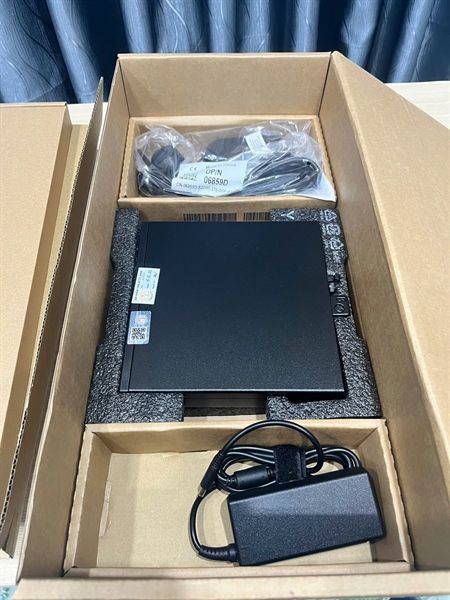 Máy Tính để bản Dell Optiplex 3000 micro ( I3 12100T, Ram 8gb,Ssd 256 ) . Tặng bàn phím + chuột USB