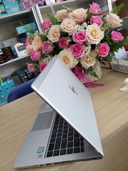 Laptop cũ HP Elitebook 840 G5 (CPU i5-8250U, Ram 8GB, SSD 256GB, 14 inch / màu bạc)