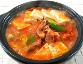 돼지고기 김치찌개 (밥,반찬)