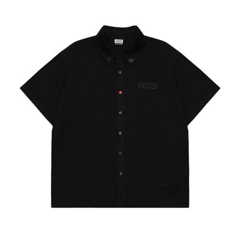  SWE RED BUTTON SHIRT - BLACK 