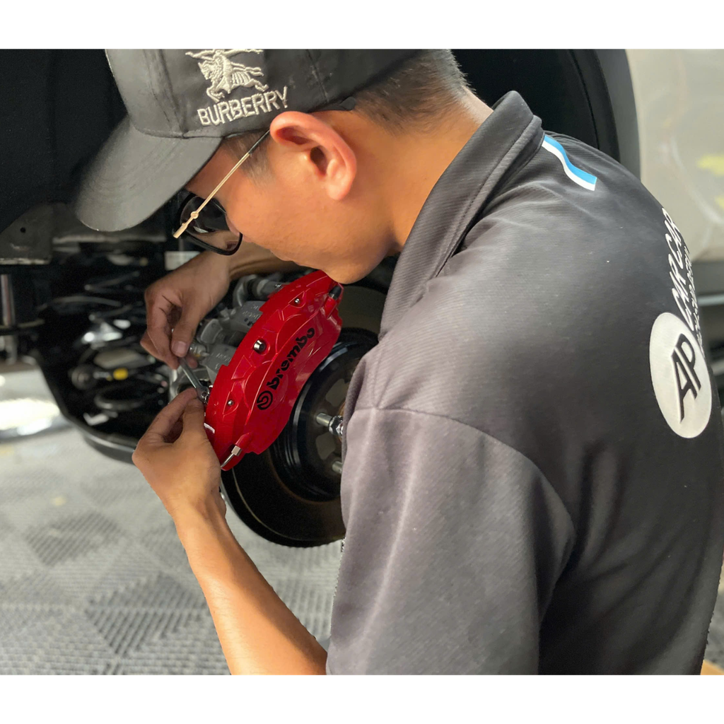 Ốp heo dầu Brembo