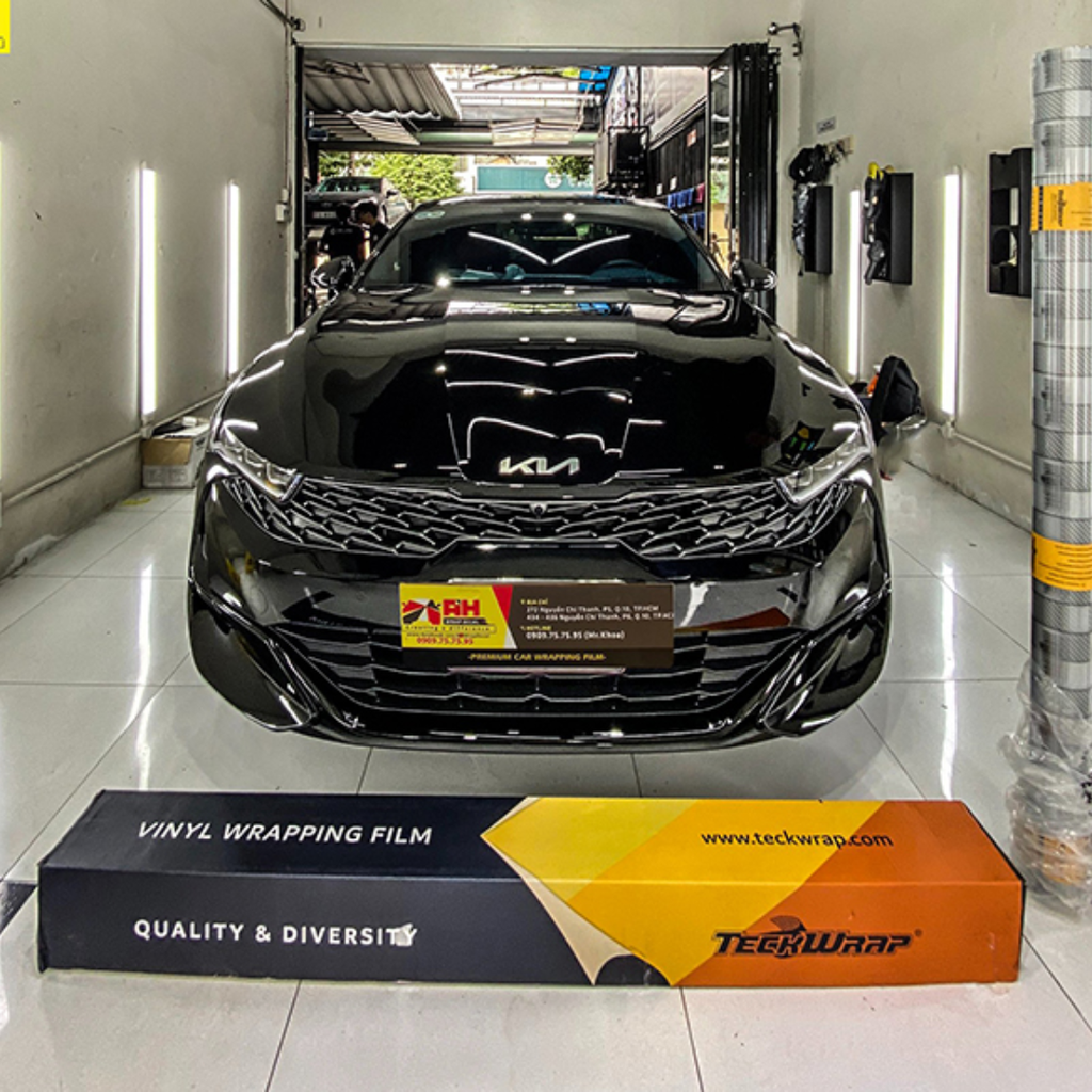 Dán PPF ô tô TeckWrap, giải pháp bảo vệ sơn xe TỐI ƯU