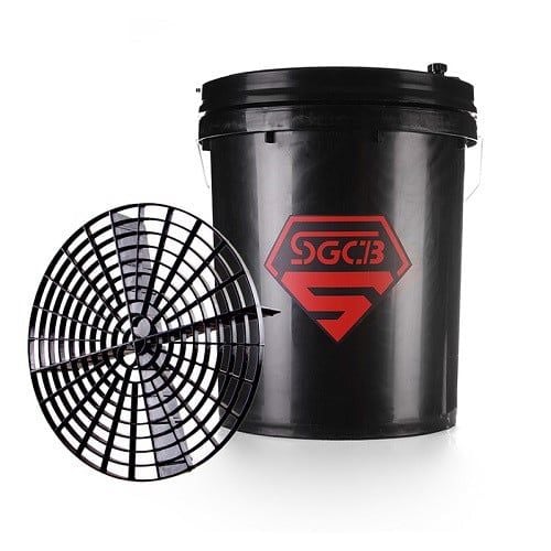 Xô rửa xe đen không nắp
