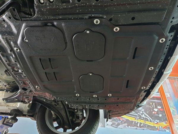 Giáp gầm Accent