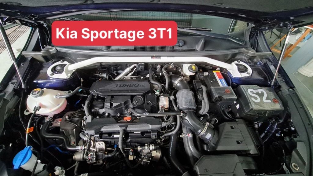 Thanh giằng ô tô Ultra Racing cho Kia Sportage