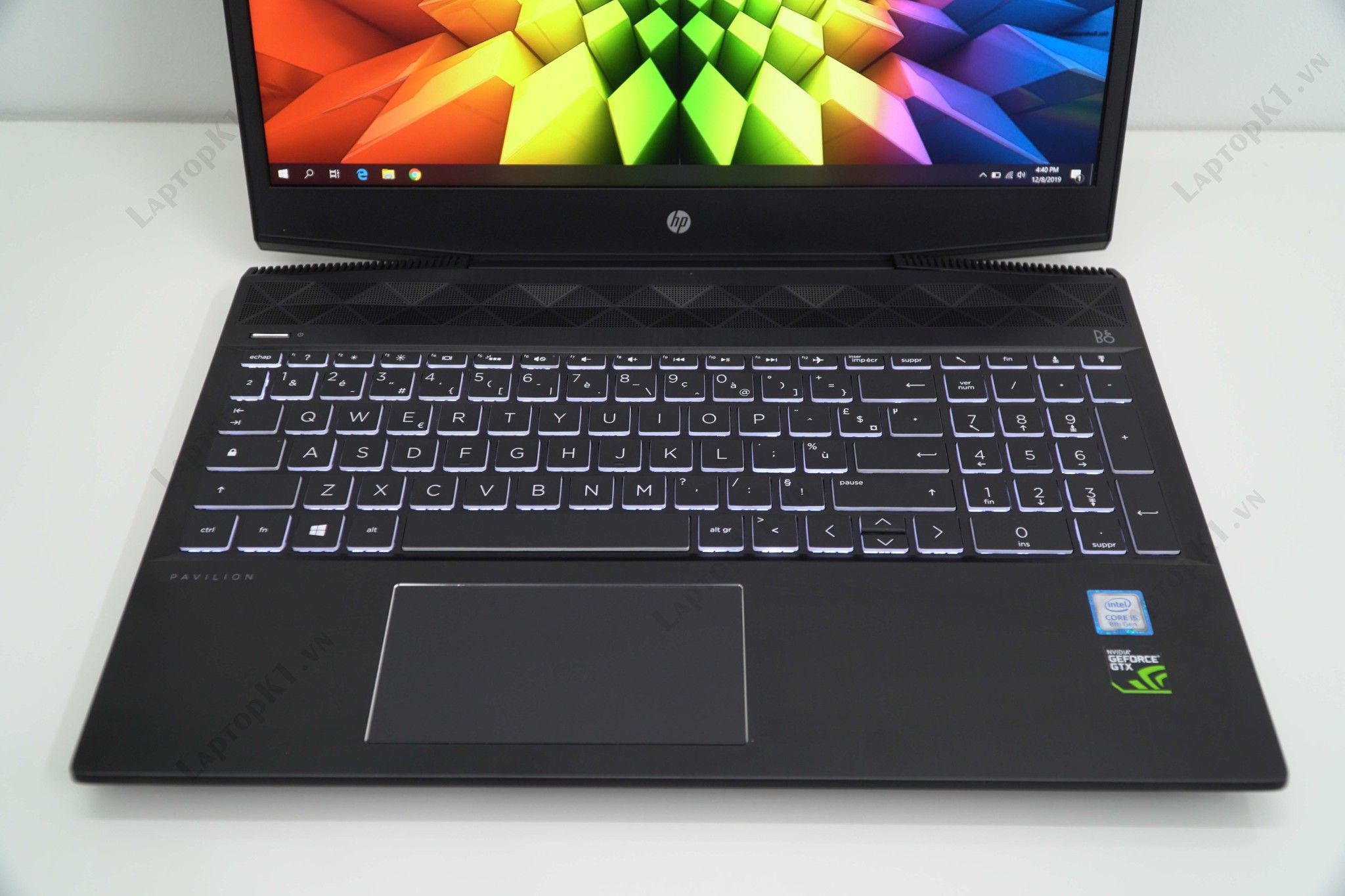 hp-pavilion-gaming-15-hinge-broken-is-it-covered-by-hp-support