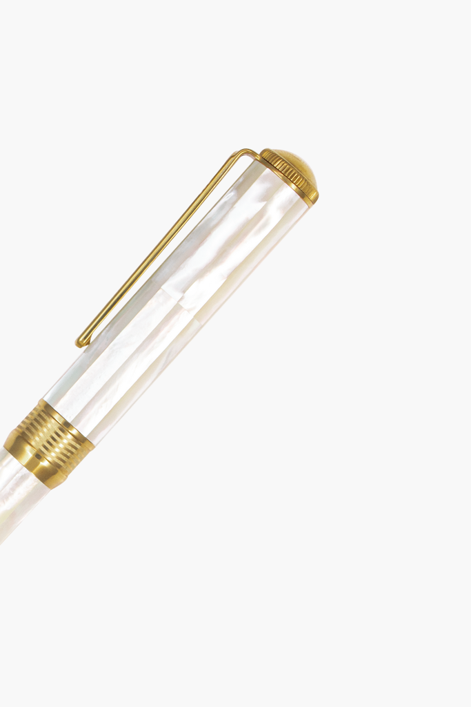 Champion Wave - Northern Australia White Pearl - Titanium Gold Plated