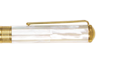 Champion Wave - Bút Ký Ngọc Trai Trắng Bắc Úc - Mạ Titanium Gold