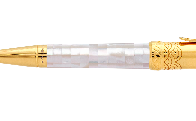 Ta Thanh Thien - Thuy - Checked - Northern Australia White Pearl - Gold Plated