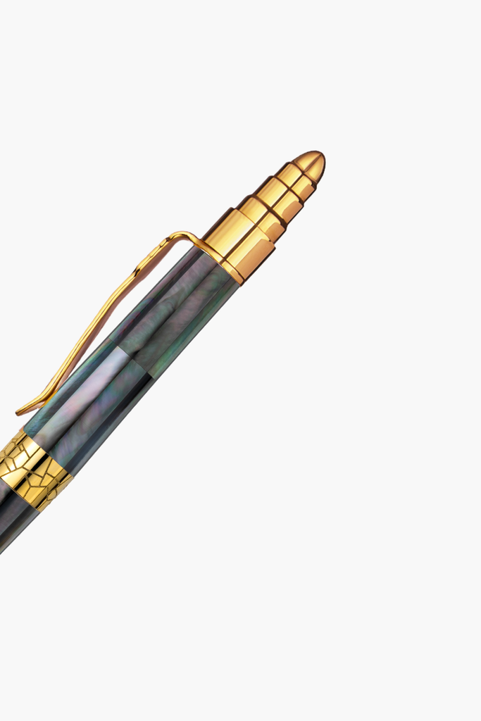 Ta Thanh Thien - Son - Tahiti Black Pearl - Gold Plated