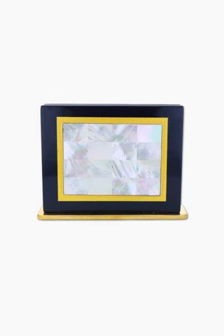 Đế Trưng Bút REGAL Ngọc Trai Trắng Bắc Úc
