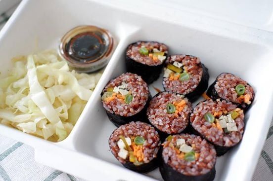  Sushi Ngũ Sắc (Vegan Sushi) 