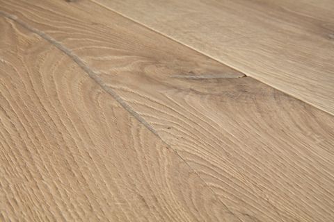 CAPPUCCINO BLONDE EUROPEAN WHITE OAK