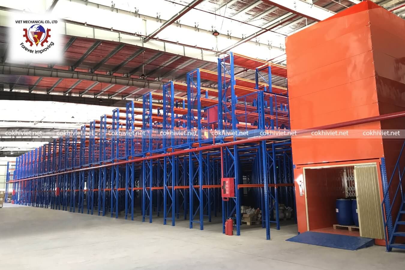 Mezzanine Racking Systems - Racking Systems Combine Floor