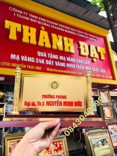  Biển Chức Danh Mạ Vàng Cao Cấp 