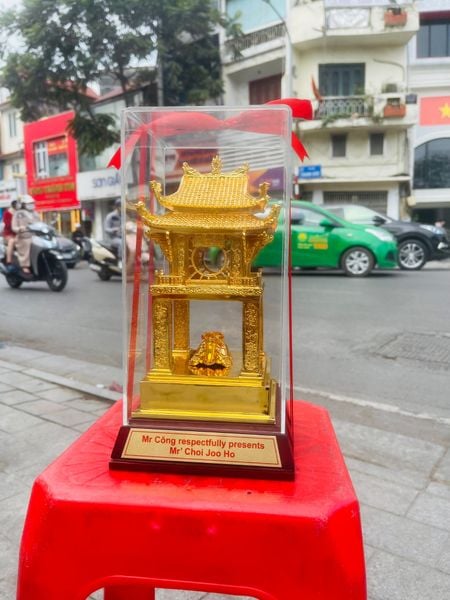  Khuê Văn Các Mạ Vàng 