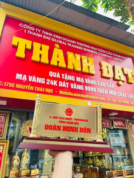  Biển Chức Danh Tổng Giám Đốc Mạ Vàng 