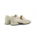 Giày Moccasin Cao Gót Da Bóng Trắng Sữa 881.28 