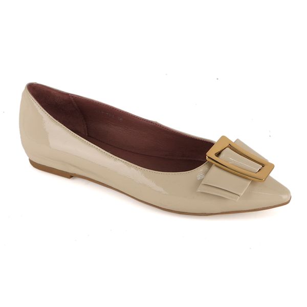  Giày Da Nữ Slip On Khóa Vuông Kem 693.35 